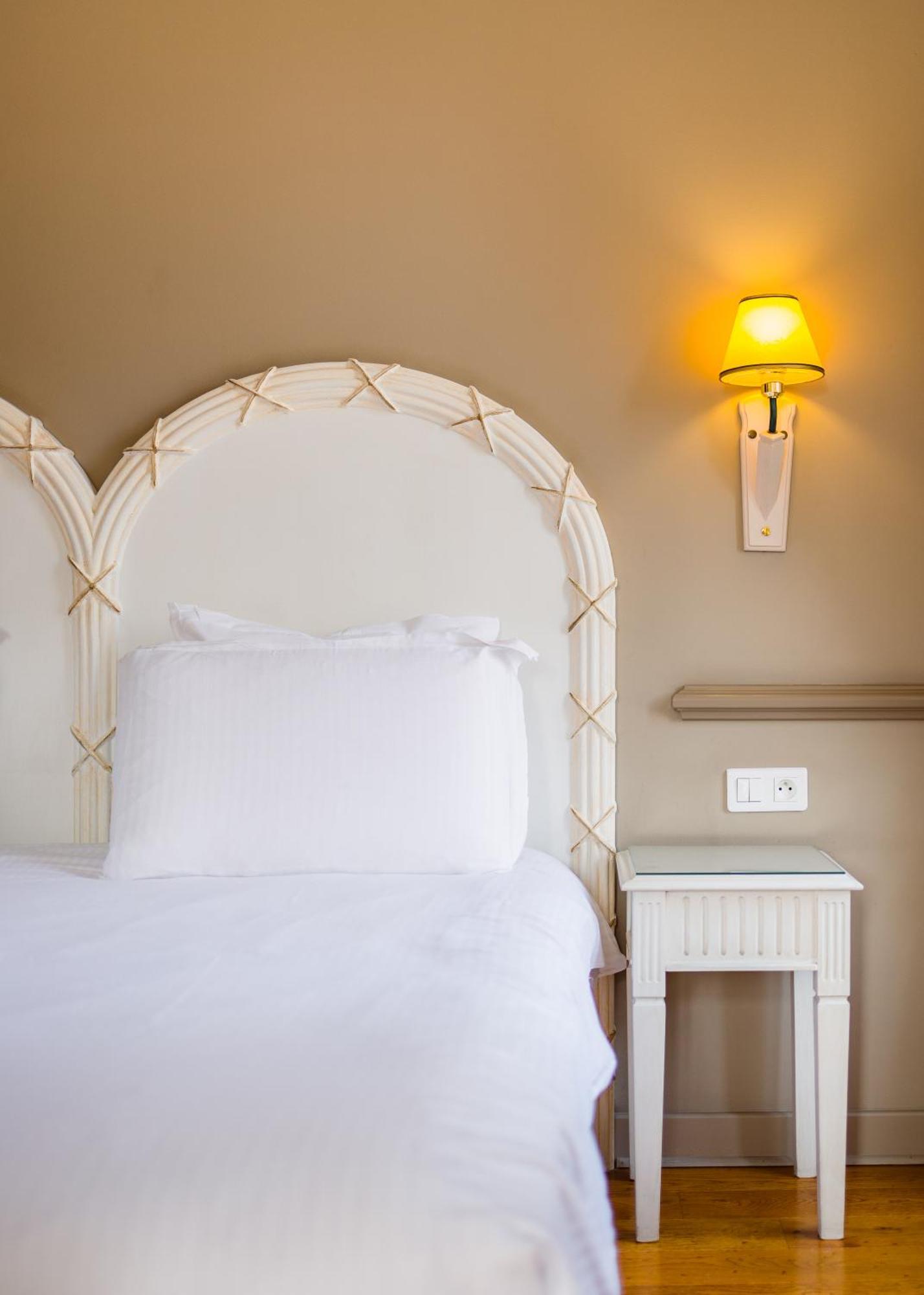 Mercure Moulins Centre Hotel De Paris ภายนอก รูปภาพ